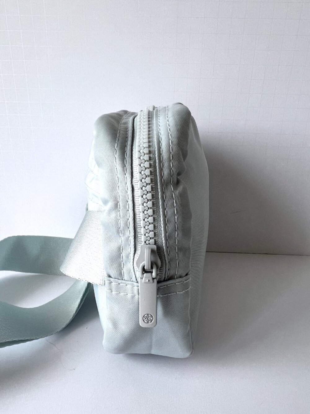 New Gaiam Sidekick Waste Pack, Sky Blue! - Picture 11 of 15